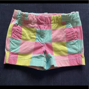 Vineyard Vines Girls size 5 shorts 🐳